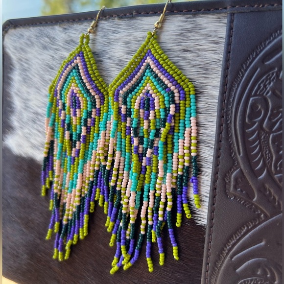 Gorgeous 💋Gold Beaded tassel boho western tribal earrings jewelry purple…New - Picture 2 of 7